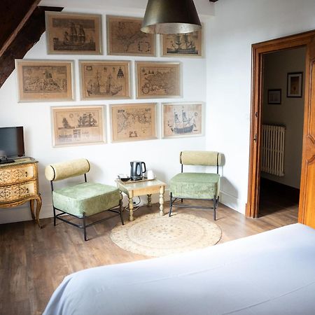 La Meffrais 1741 Bed & Breakfast Dinan Ngoại thất bức ảnh