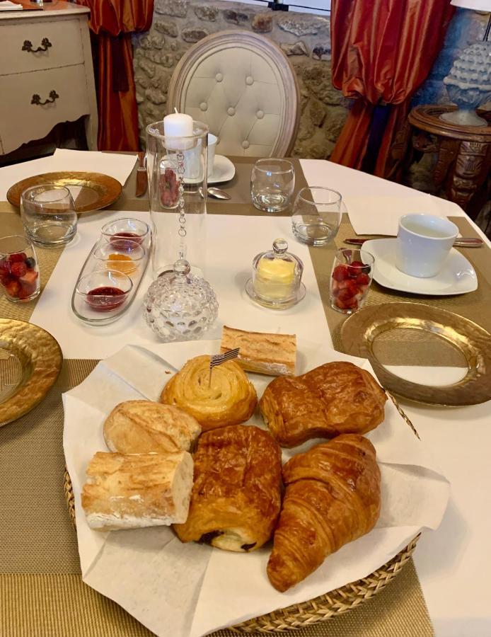 La Meffrais 1741 Bed & Breakfast Dinan Ngoại thất bức ảnh