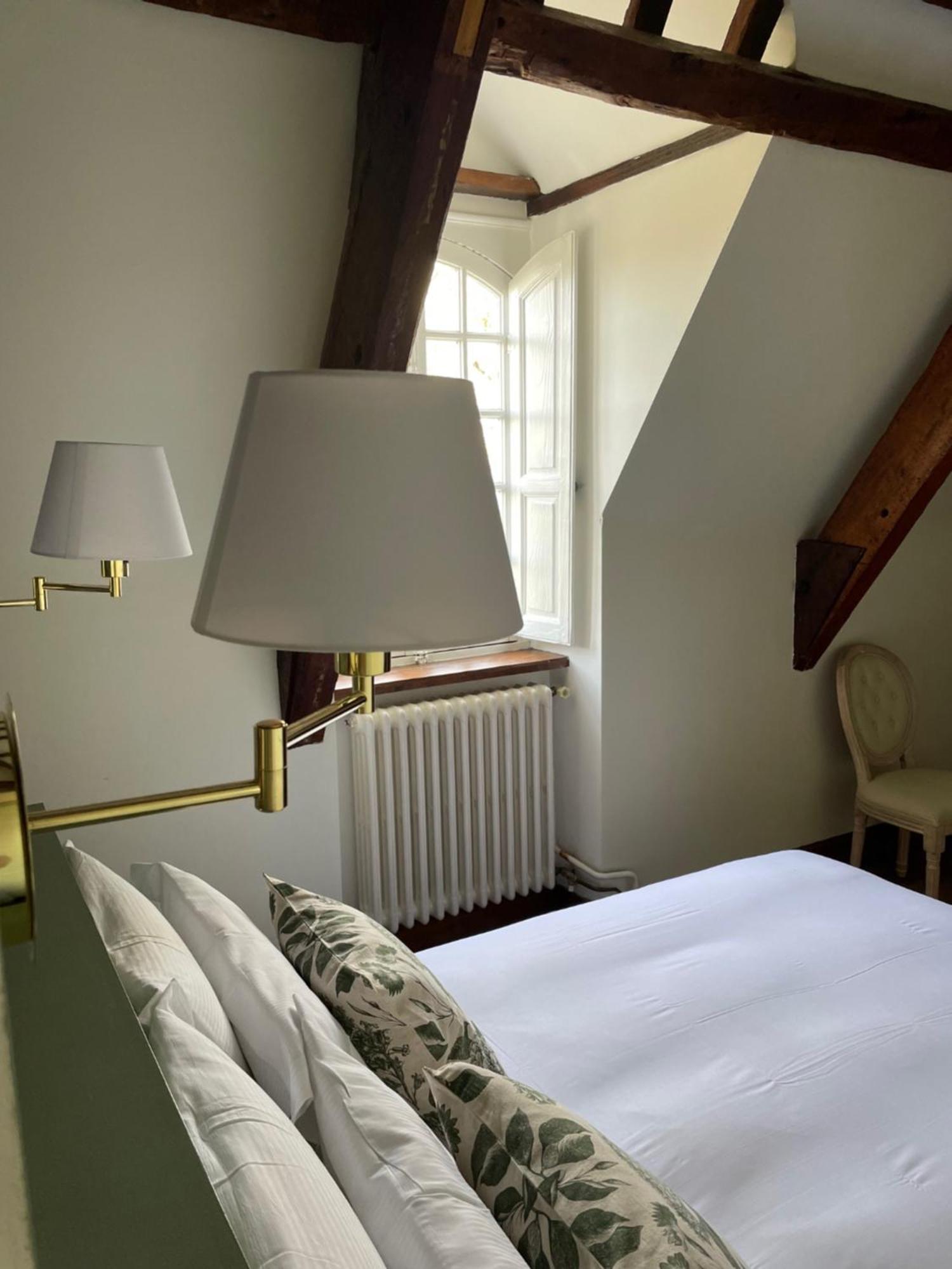 La Meffrais 1741 Bed & Breakfast Dinan Phòng bức ảnh